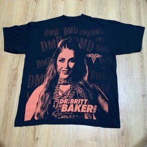 Dr. Britt Baker DMD AEW Pro Wrestling Crate T-Shirt Small (NEW)